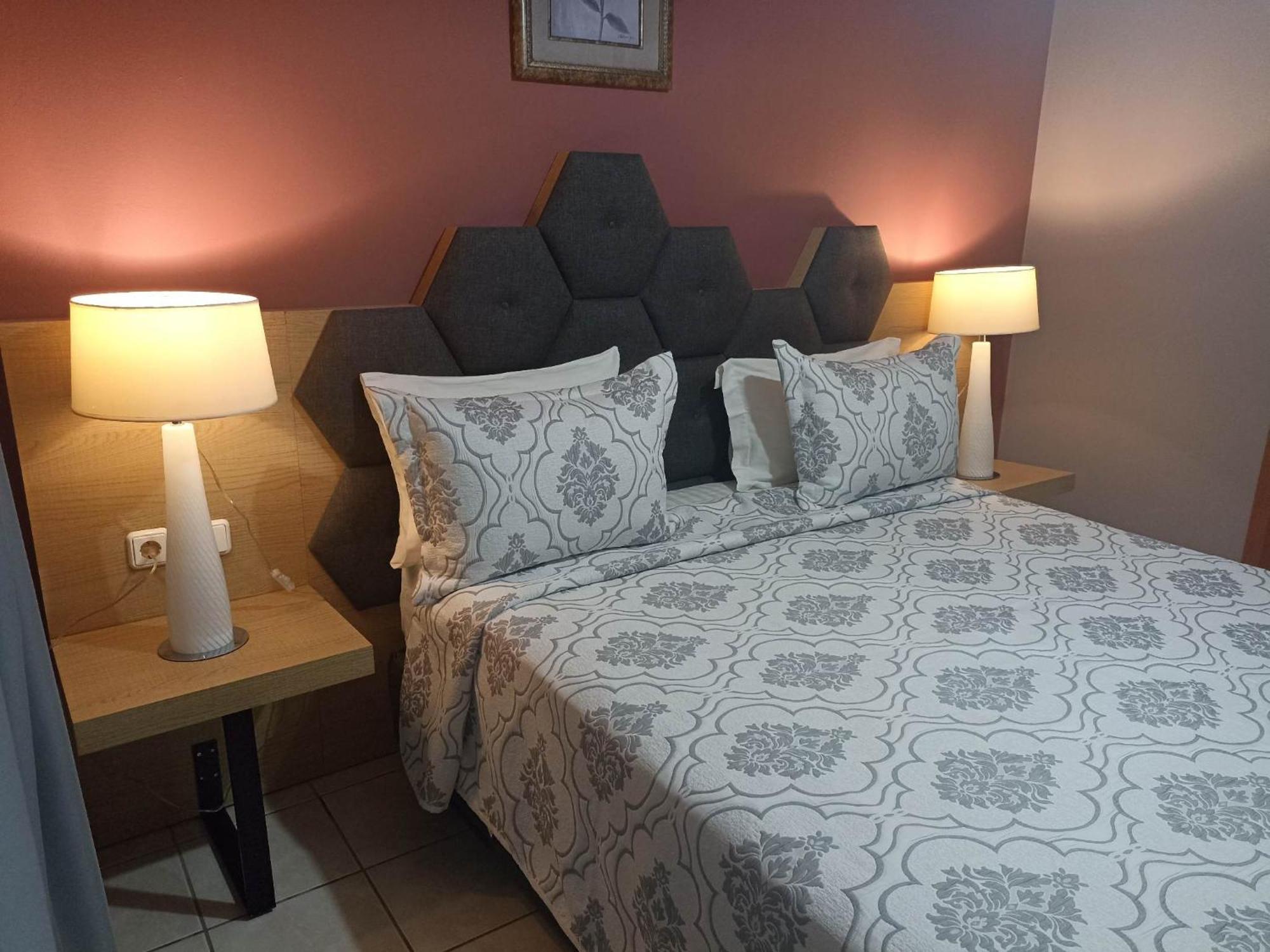 Evangelia Karfas Room photo